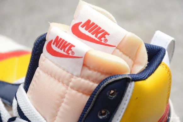 NIKE MAIZE SACAI VARSITY BLAZER X MID BV0072-700 1109